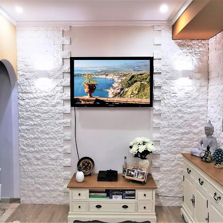 Casa Le Maioliche Apartman Giardini-Naxos Kültér fotó