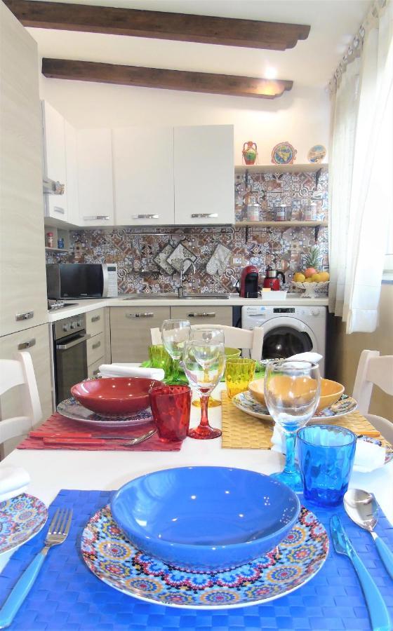 Casa Le Maioliche Apartman Giardini-Naxos Kültér fotó