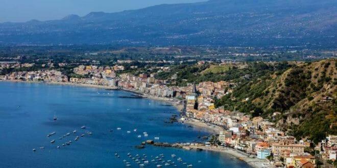 Casa Le Maioliche Apartman Giardini-Naxos Kültér fotó