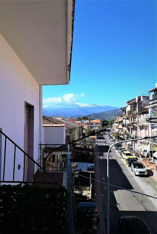 Casa Le Maioliche Apartman Giardini-Naxos Kültér fotó
