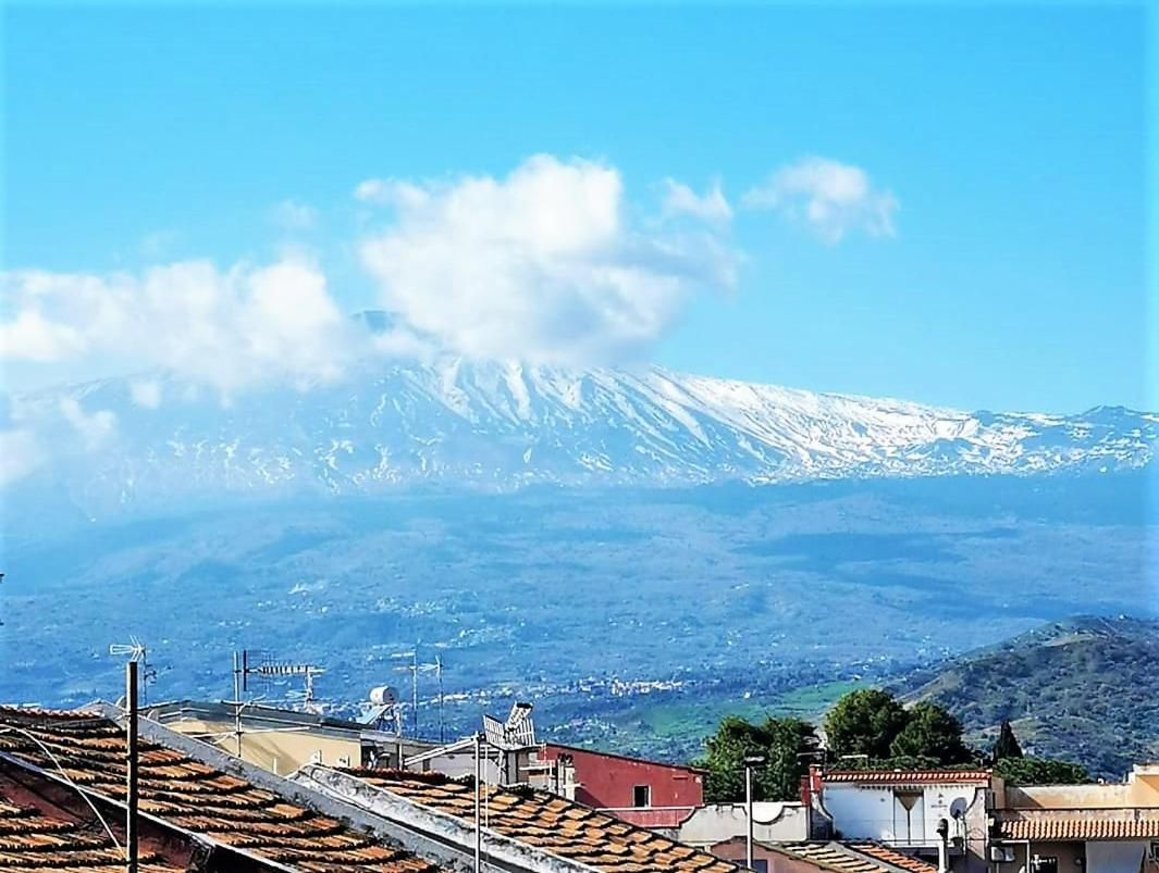 Casa Le Maioliche Apartman Giardini-Naxos Kültér fotó